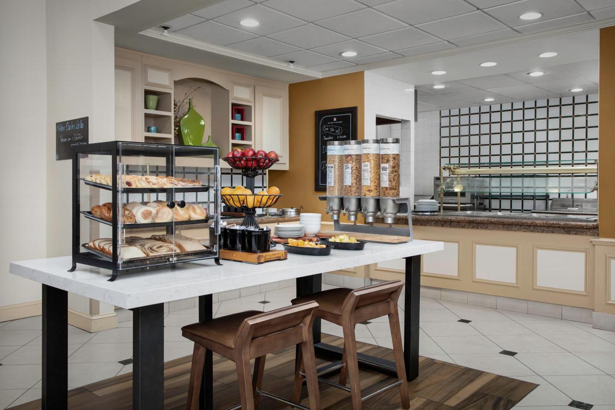 Hilton Garden Inn Fredericksburg Eksteriør bilde